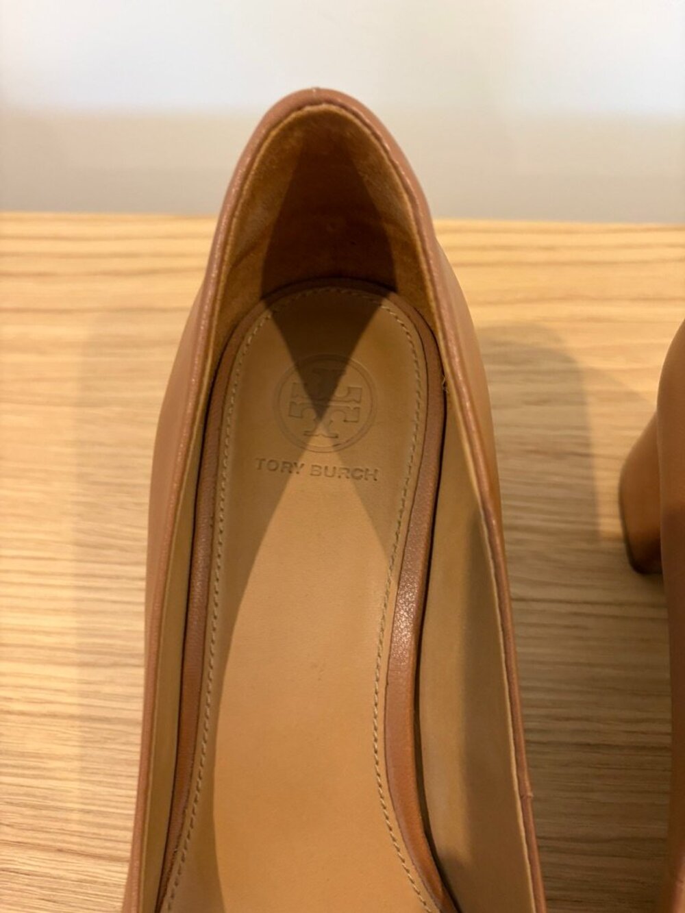 Tory Burch Pumps - Picture 2 of 7